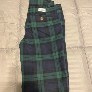 Boys vineyard vines pants